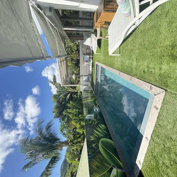 Fully-equipped house with pool, Hotel in Grande Saline