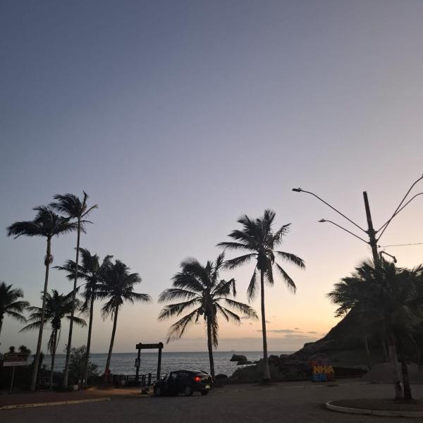 Casa com piscina próxima a praia