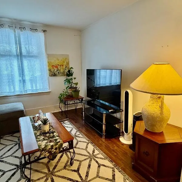 Cozy Full House 3 bedrooms, hôtel à Regina