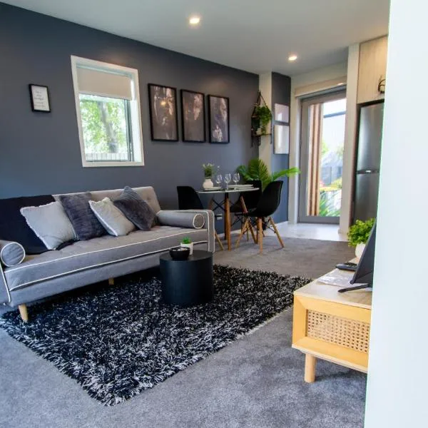 Modern Comfort in CBD, hotel in Christchurch