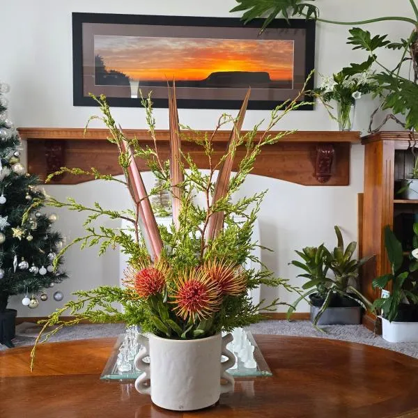 THE FLOWER BEDS Walk to town and beach, ξενοδοχείο σε Stanley