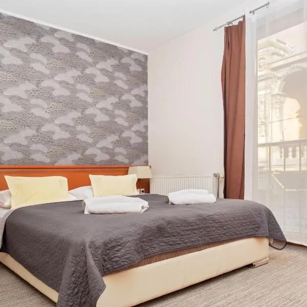 König Hotel, hotel in Pécs