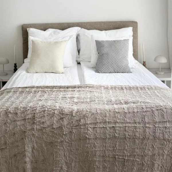 HENNIINA V Karjasilta II - Free parking, хотел в Оулу