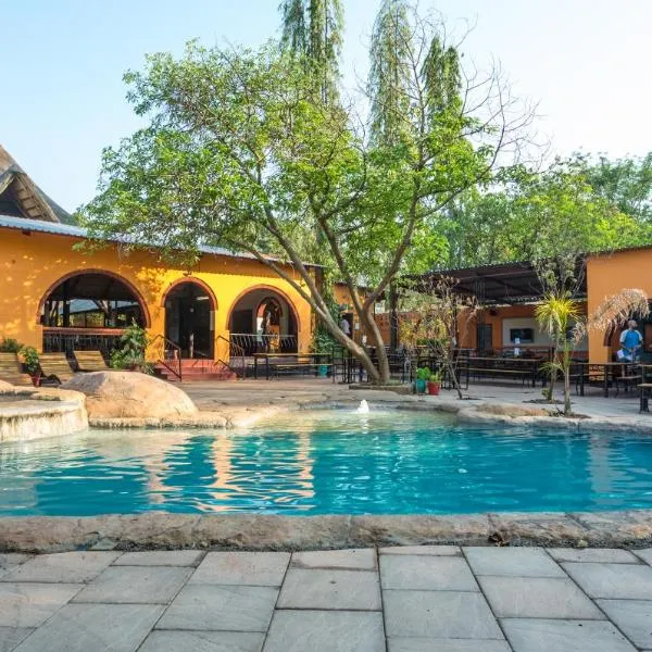 Jollyboys Backpackers and Camp, Hotel in Livingstone