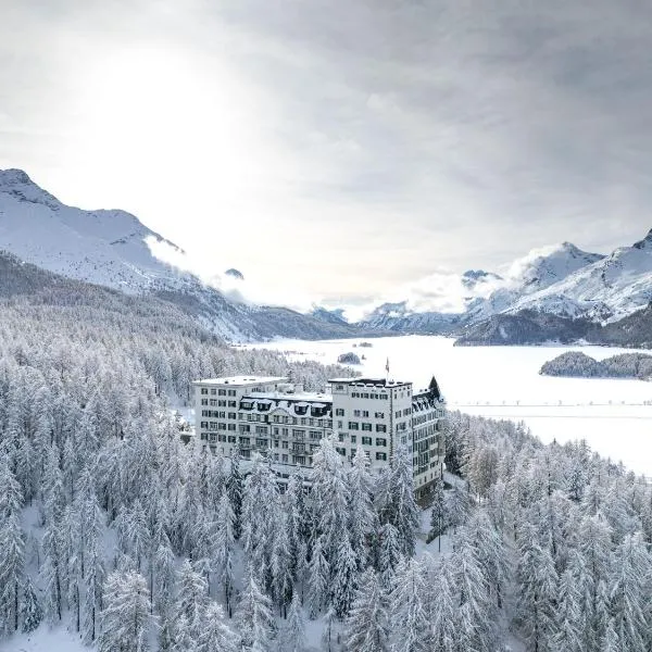 Hotel Waldhaus Sils, hotel en Sils-Maria