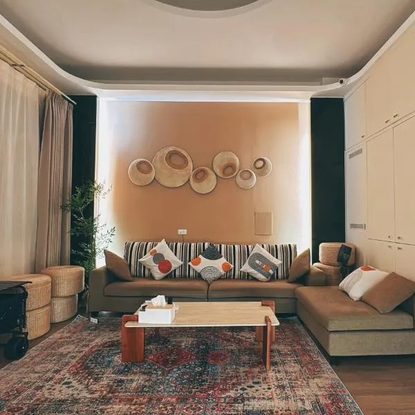 禾夏民宿Her Shot Inn, hotel in Hengchun South Gate