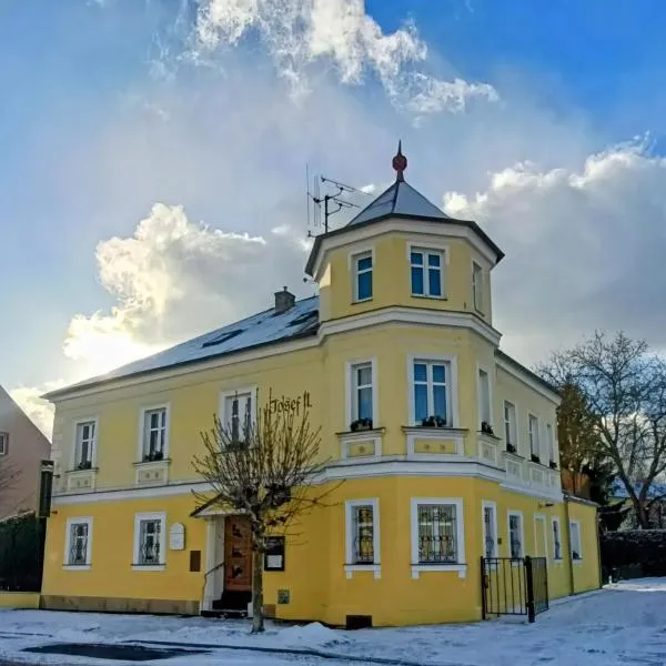 Pension Josef, hotel en Františkovy Lázně