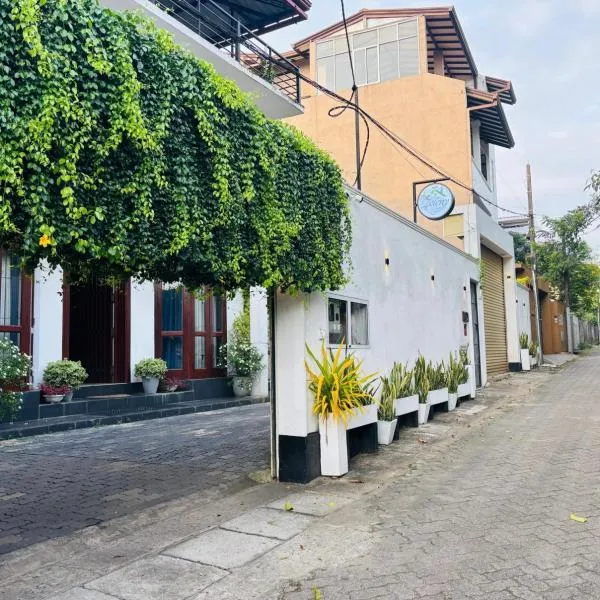 Zeleny Apartments, hotel in Nugegoda