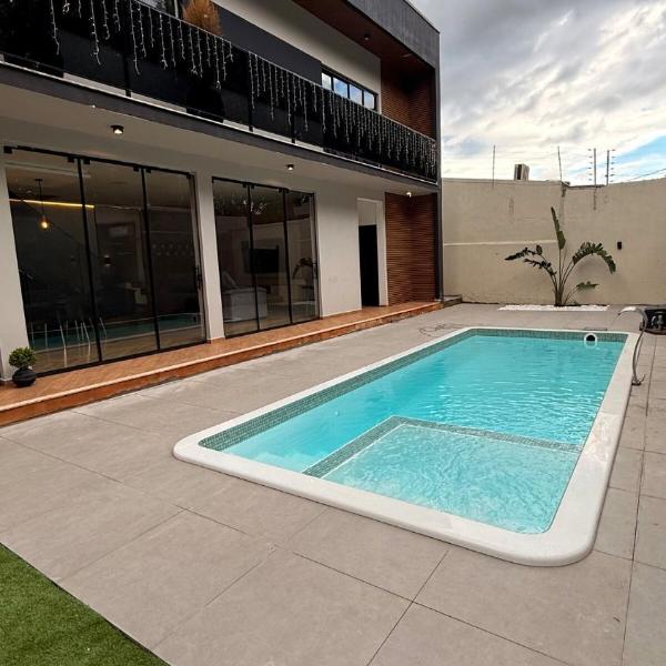 Cafezal House - 2 Suites - Piscina e Churrasquera