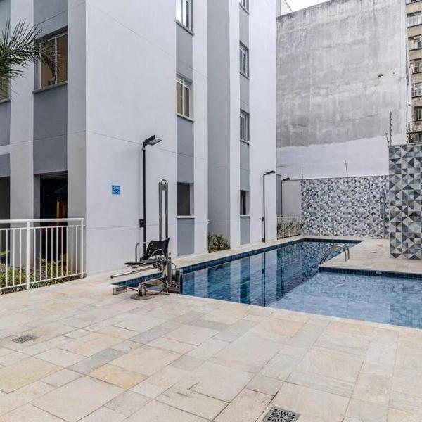 Studio centro de São Paulo Próx ao metrô república Fácil acesso o Brás e 25 de março Piscina e academia