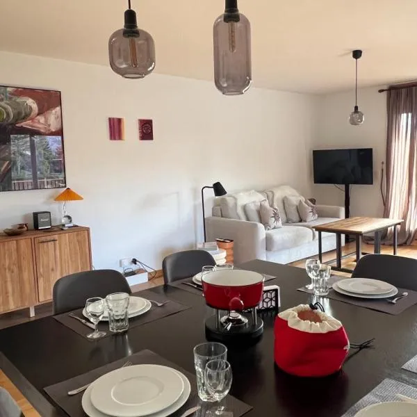 Apartment with a garden, close to golf, hotel en Lens