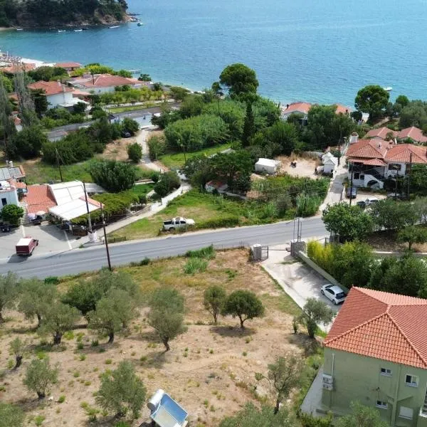 Villa Bloom, hotell sihtkohas Achladies