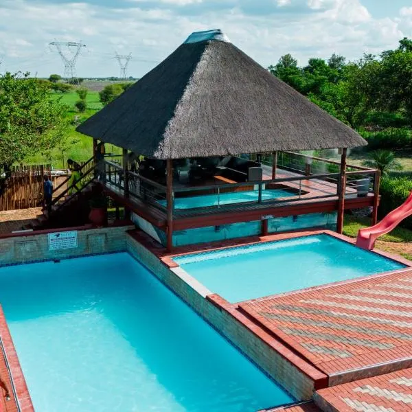 Falcon Lodge (S), hotel in Bela-Bela