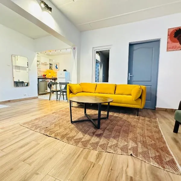 Maison confortable élégante et équipée pour un séjour idéal à Dakar, hôtel à Dakar