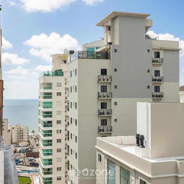 Apto c/ Churrasqueira a 450 m da praia EVU1802