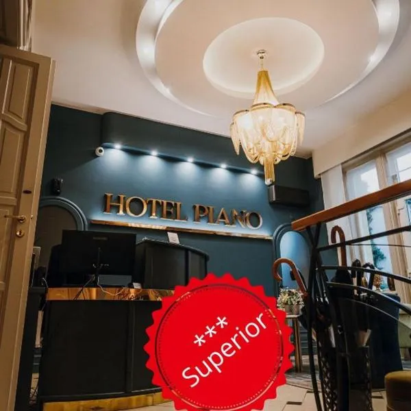Hotel Piano، فندق في سيجد