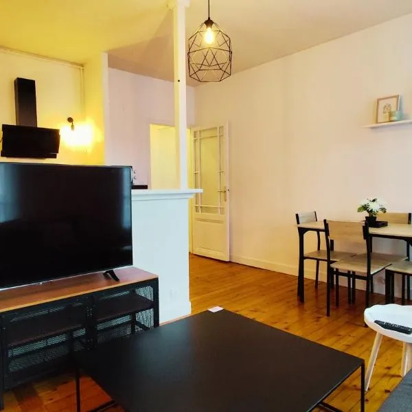 Le République, hotel din Agen