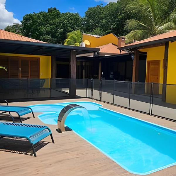 Recanto Sabiá, área gourmet climatizada e piscina