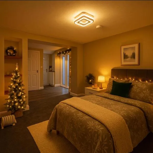 Private Studio Retreat & WiFi & HD TV & Near Town Center，哈德斯菲爾德的飯店