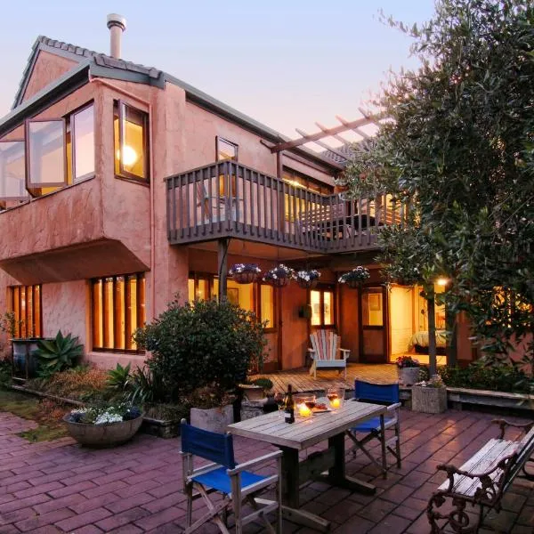 Orewa Beachside, hotel en Orewa