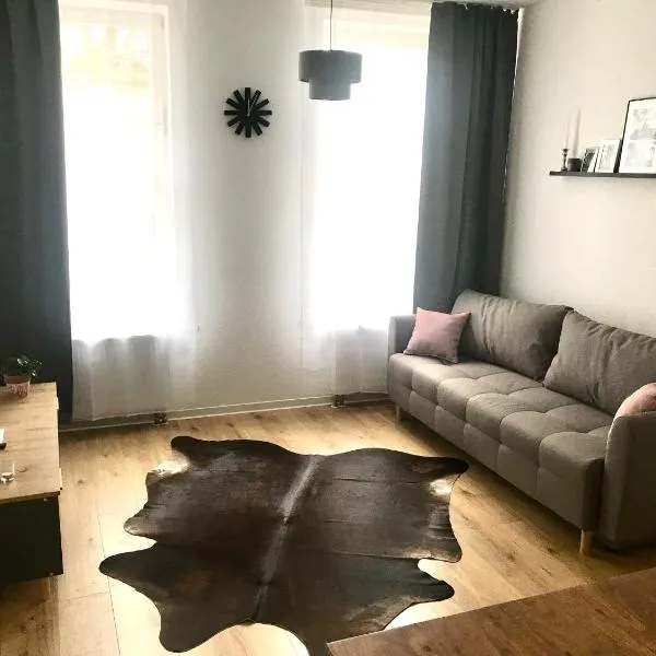 Wohlfühl-Oase mitten in der Stadt - Garten, Grill, Netflix und Drucker, hotel v Lipsku