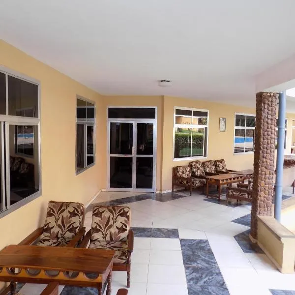 Hotel Oasis, hotell i Morogoro