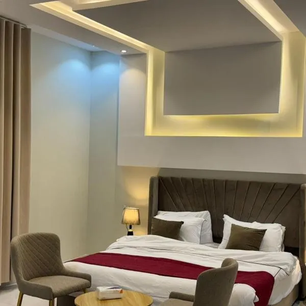 Rose & cloud，塔伊夫的飯店