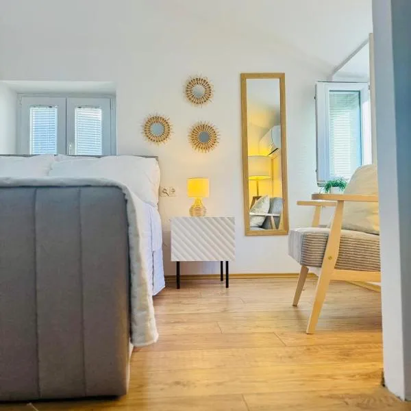 St Peter's Heritage House, hotel a Trogir