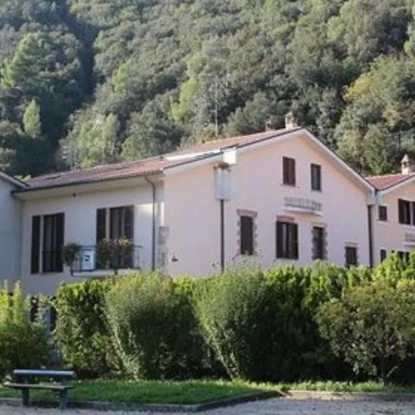 Il Casolare della Cascata – hotel w mieście Terni