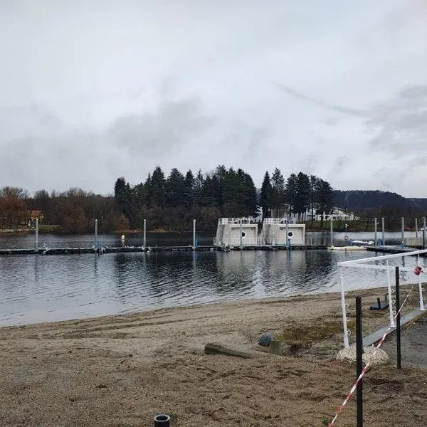 Casa Cicognola Between River and Lake Magic，卡斯特列托索普拉提奇諾的飯店