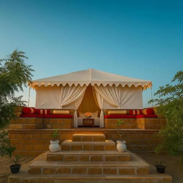 Desert Island Luxury camp A Family Resort, מלון בג'איסלמר