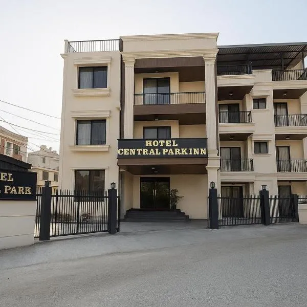 Hotel Central Park Inn,, hotel di Dehradun