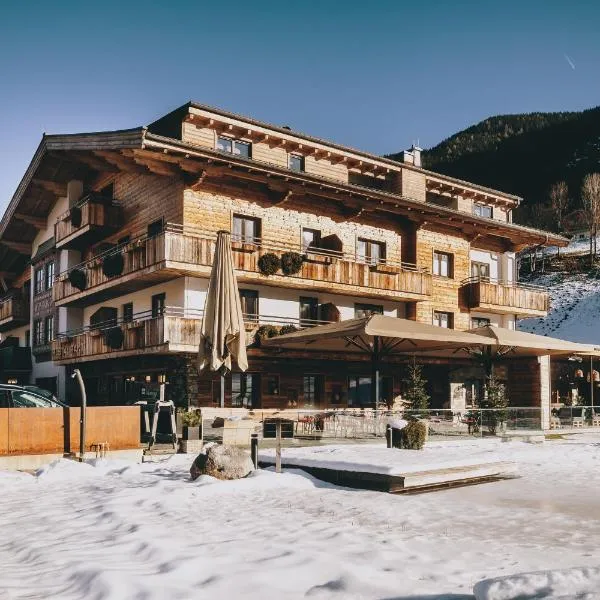 Ski & Bike Hotel Wiesenegg, hotel en Saalbach Hinterglemm