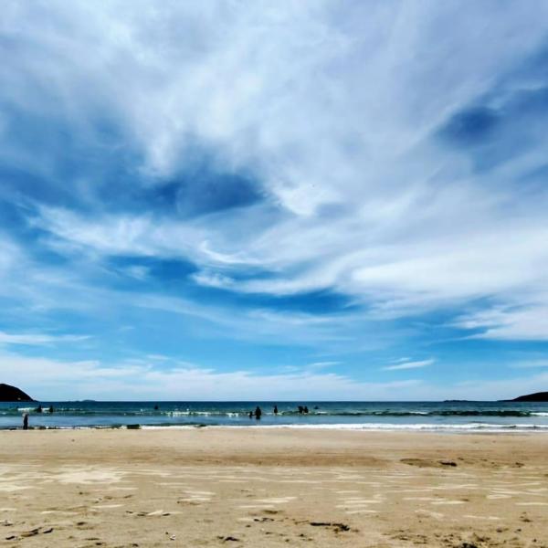 Casa aconchegante, a 600 metros da praia