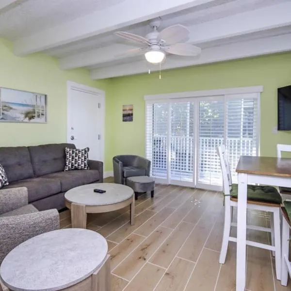 LaidBack 1BR Sanibel Beach Stay - Colony Inn 14, hotel em Sanibel