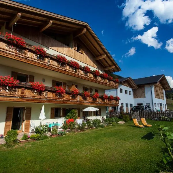 Ferienwohnung Matzhof, hotel em Nova Levante