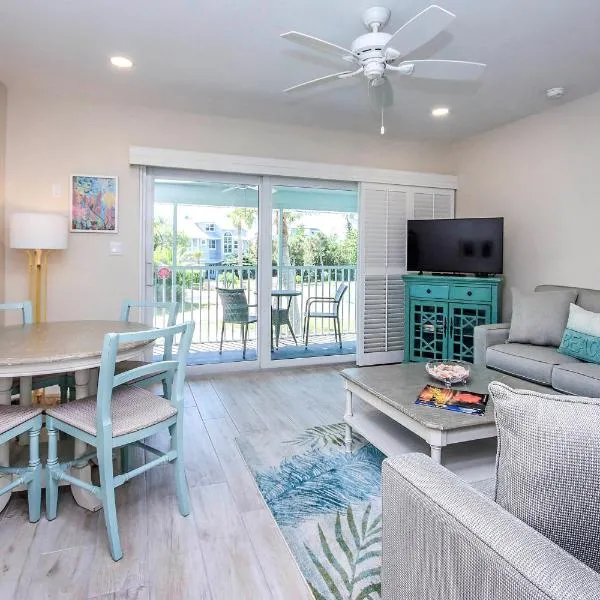 Walk to Beach - 1BR Sanibel Condo - Colony Inn 45, хотел в Санибел