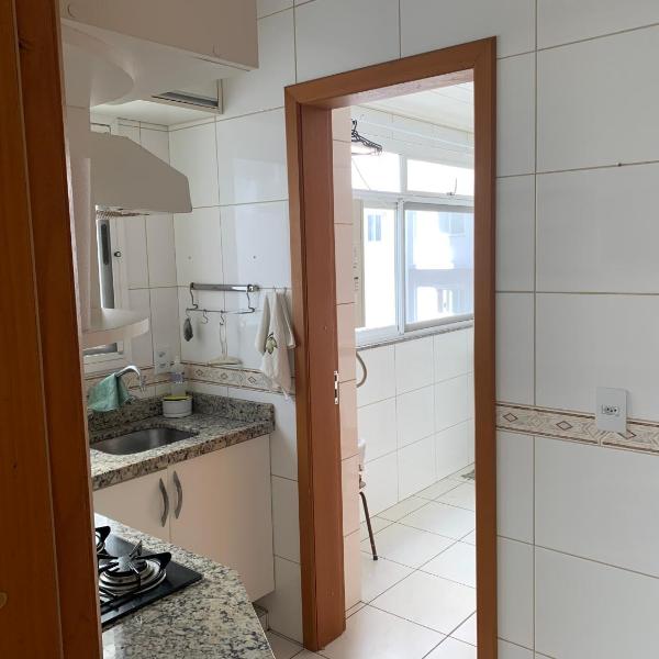 Apartamento junto mar, bem ventilado e iluminado - Antilhas 679 - Foto 3