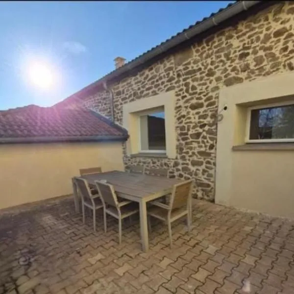 Le Domaine du Pialon, hotel in Roche-la-Molière