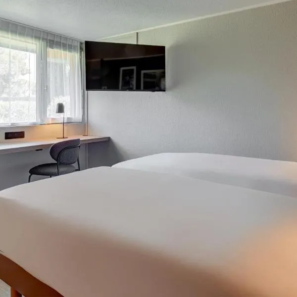 Campanile NATURE - Compiegne, hotel v destinácii Compiègne