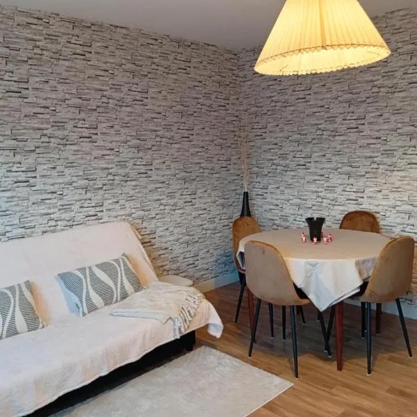 Appartement T3, hotel in Pont-sur-Seine