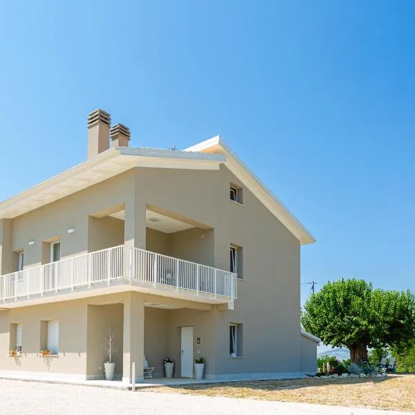 Dolce Conero Guest House, hotel sa Camerano