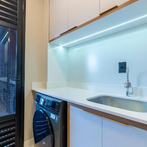 Alto padrão c/ piscina sala de jogos e 2 suites - Foto 3