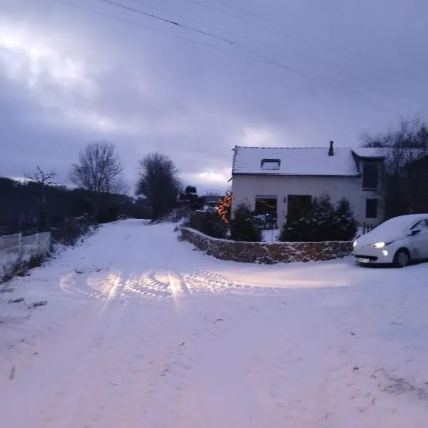 Gite Happy Sun Flower, hotel en Virlet