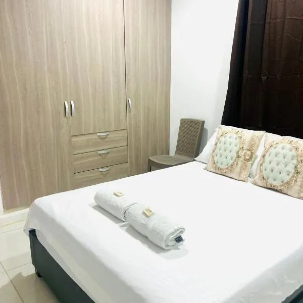 Hotel Galicia, מלון במונטריה