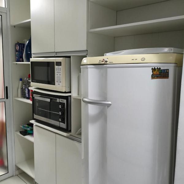 APARTAMENTO COM AR NA SALA e QUARTOS - Foto 4