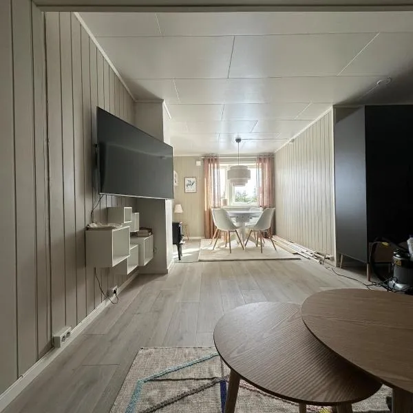 Koselig og sentrumsnær leilighet på Setermoen, hotell i Bardu