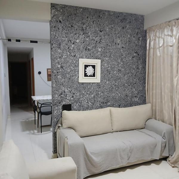 Air-conditioned apartment accommodates up to 6 people