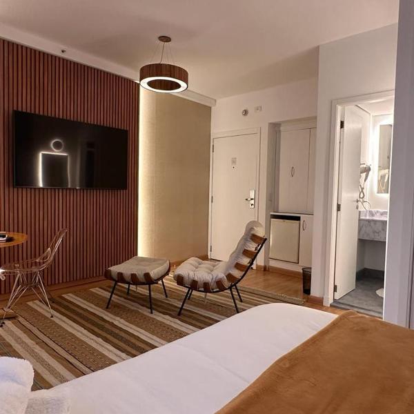 Flat no Jardins - Recepção 24h - Valet Gratuito - Piscina - Foto 2