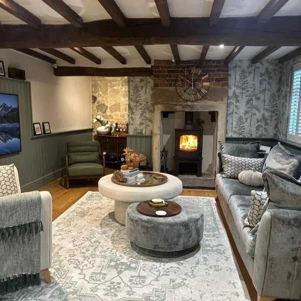 Cosy Cottage in the centre of Melbourne Derbyshire, готель у місті Мельбурн